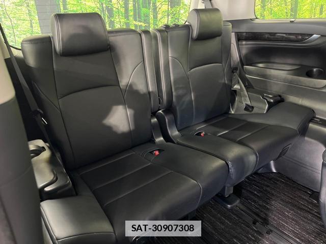 Toyota VELLFIRE 2019-05 7913348-8