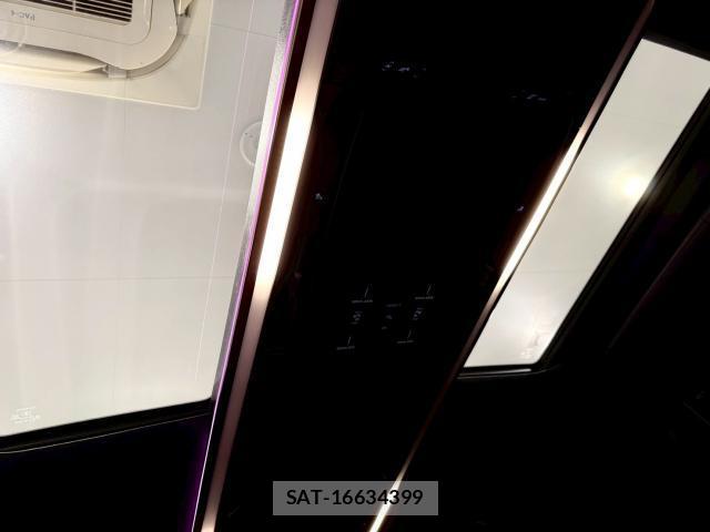 Toyota VELLFIRE 2025-03 7914382-18