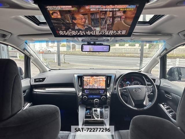 Toyota VELLFIRE 2016-11 7916438-1