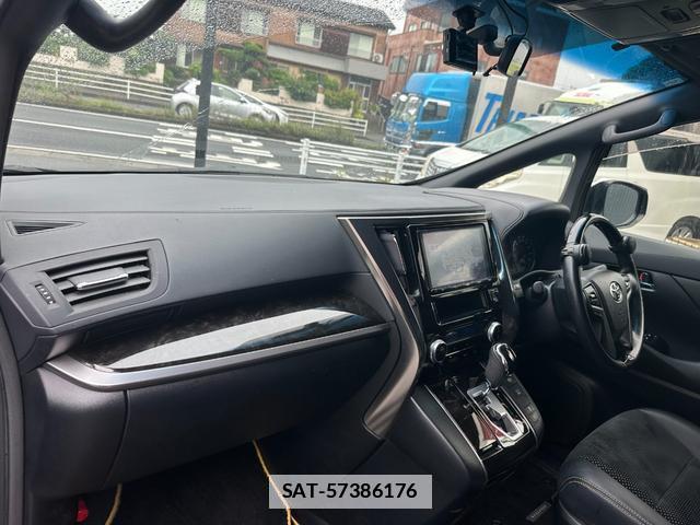 Toyota VELLFIRE 2017-12 7916439-18