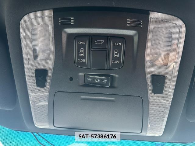 Toyota VELLFIRE 2017-12 7916439-8
