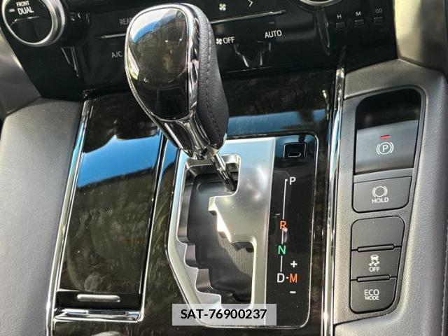 Toyota VELLFIRE 2015-05 7916836-17