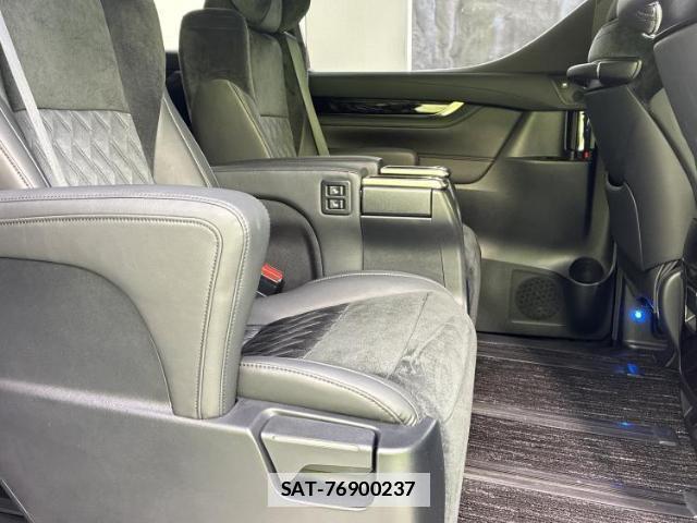 Toyota VELLFIRE 2015-05 7916836-4