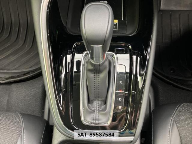 Honda VEZEL 2024-03 7915530-17