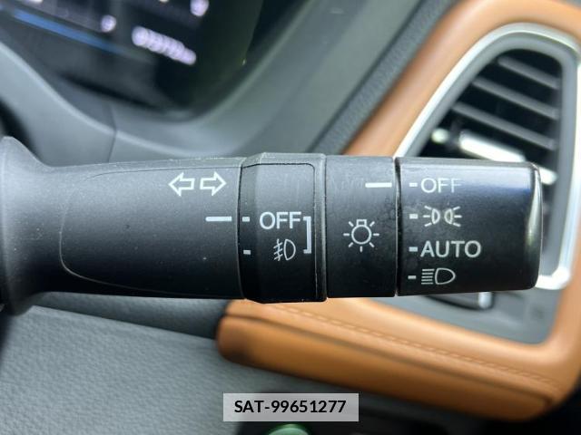 Honda VEZEL 2016-10 7916872-15