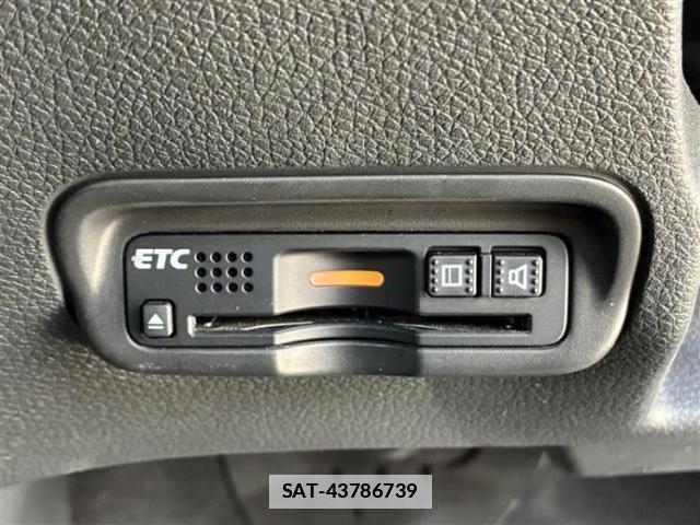 Honda VEZEL 2018-01 7917123-15