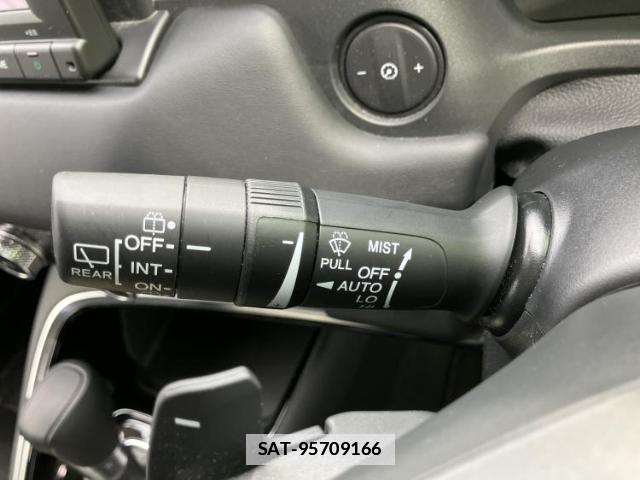 Honda VEZEL 2023-08 7917196-16