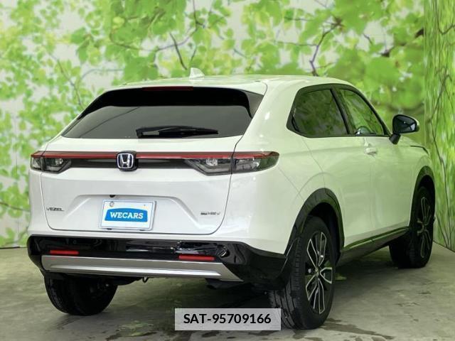 Honda VEZEL 2023-08 7917196-2