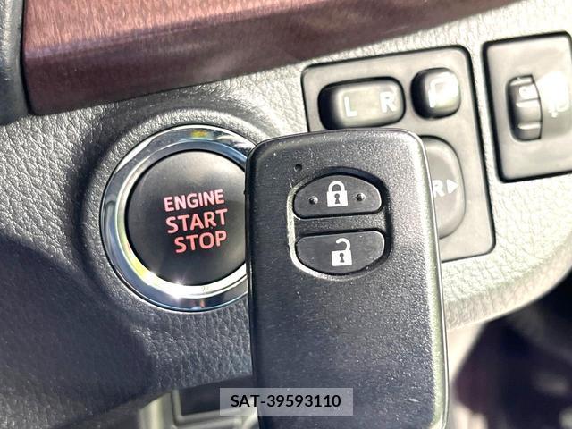 Toyota VITZ 2014-06 7912748-7