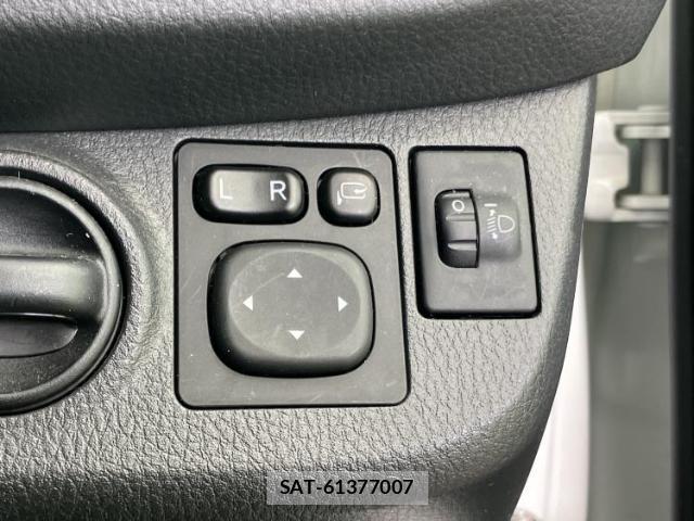 Toyota VITZ 2018-11 7916018-11