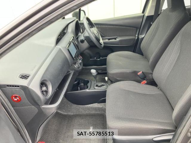 Toyota VITZ 2017-08 7916304-5