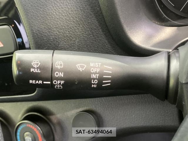 Toyota VITZ 2020-02 7917078-12