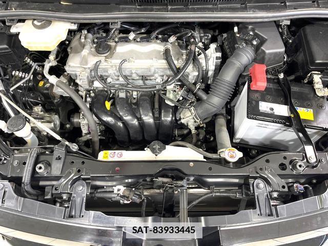 Toyota VOXY 2021-08 7912758-19