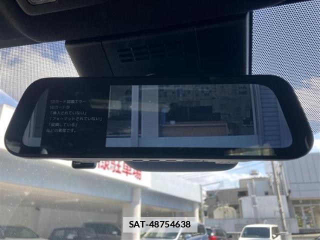 Toyota VOXY 2024-08 7913395-12