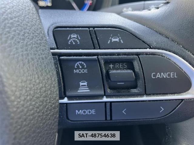 Toyota VOXY 2024-08 7913395-13