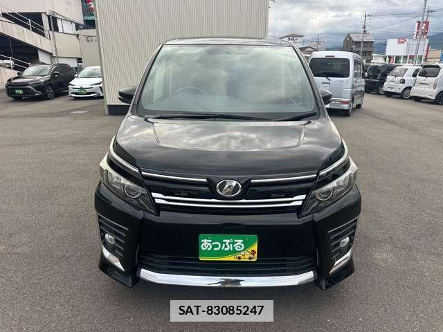 Toyota VOXY 2015-03 7913879-6