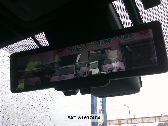 Toyota VOXY 2017-12 7914183-13