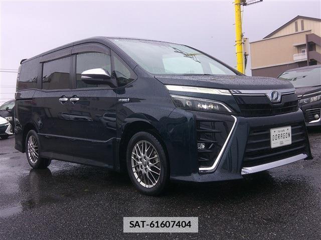 Toyota VOXY 2017-12 7914183-3