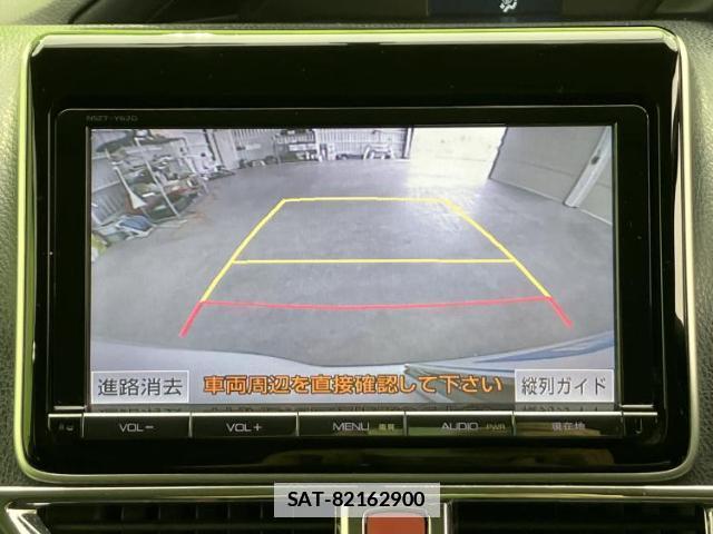Toyota VOXY 2014-06 7915124-11