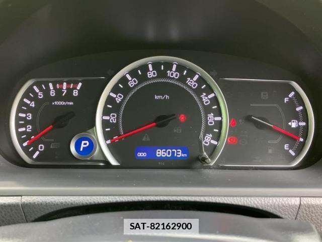 Toyota VOXY 2014-06 7915124-13