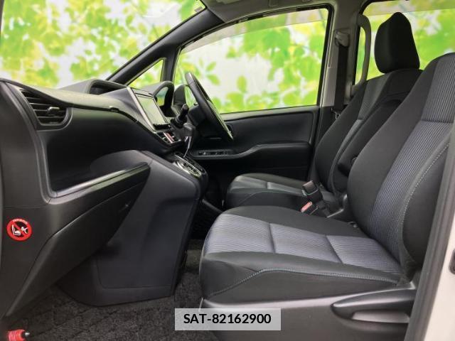 Toyota VOXY 2014-06 7915124-6