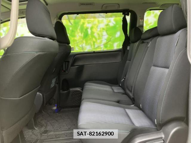 Toyota VOXY 2014-06 7915124-7