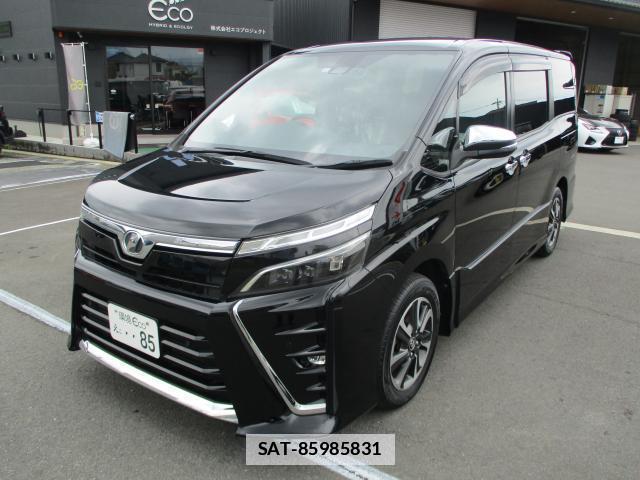 Toyota VOXY 2019-06 7915158-5