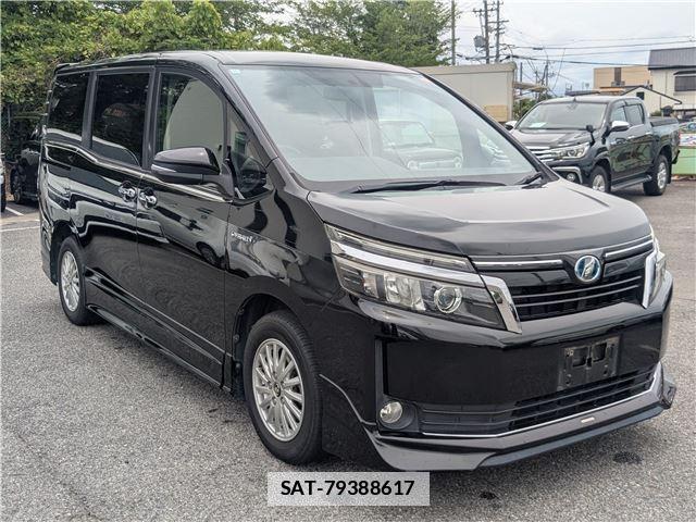 Toyota VOXY 2014-08 7915314-6
