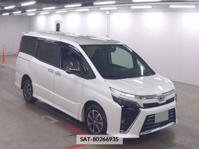 Toyota VOXY 2021-04 7915432-0
