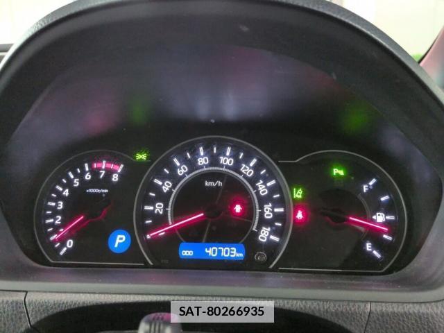 Toyota VOXY 2021-04 7915432-5