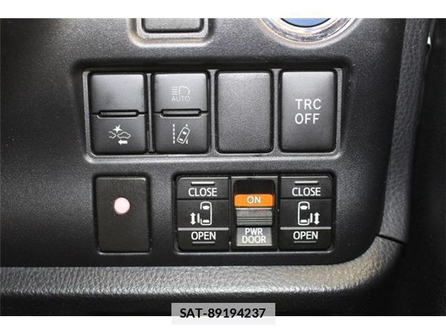 Toyota VOXY 2019-12 7916300-5