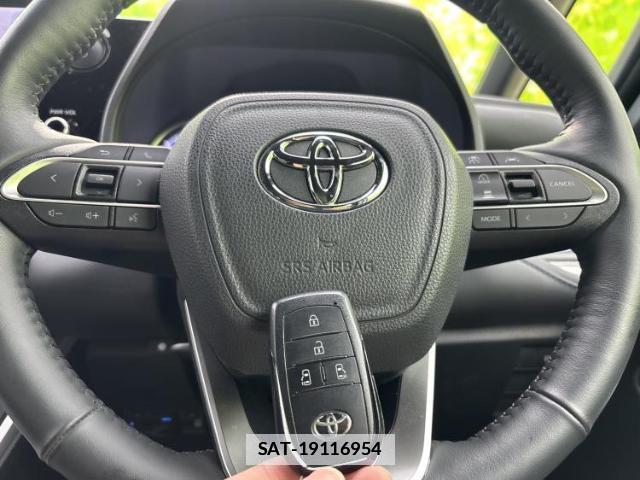 Toyota VOXY 2025-03 7916779-14