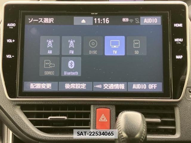 Toyota VOXY 2019-11 7916791-10