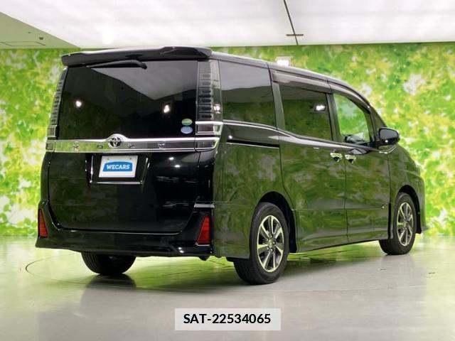 Toyota VOXY 2019-11 7916791-2
