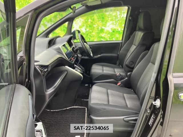 Toyota VOXY 2019-11 7916791-6