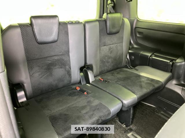 Toyota VOXY 2020-12 7916842-5