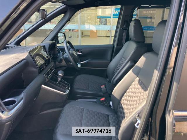Toyota VOXY 2025-02 7916844-4