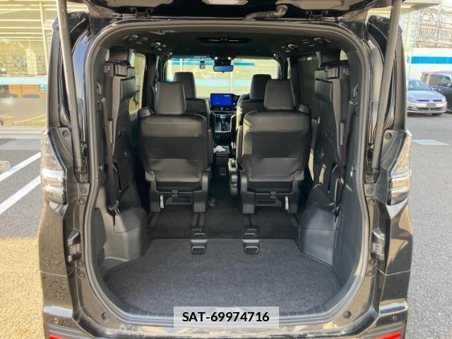 Toyota VOXY 2025-02 7916844-7