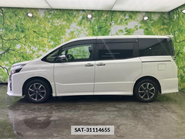 Toyota VOXY 2020-03 7916961-1