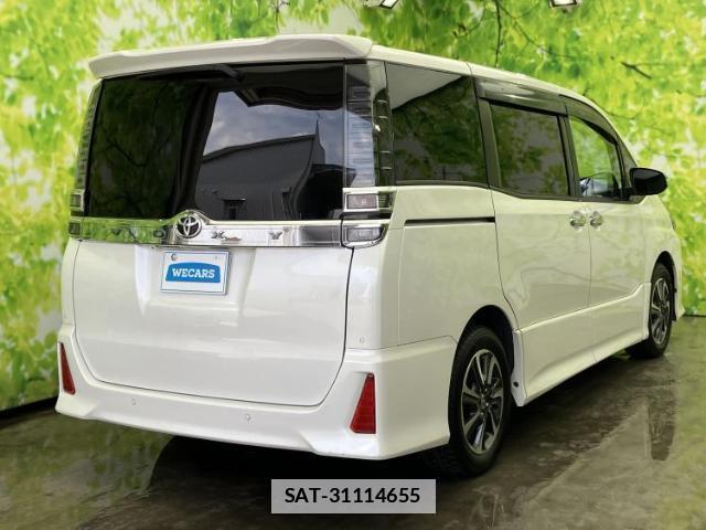Toyota VOXY 2020-03 7916961-2