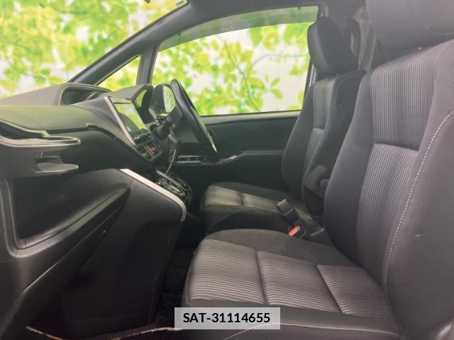 Toyota VOXY 2020-03 7916961-5