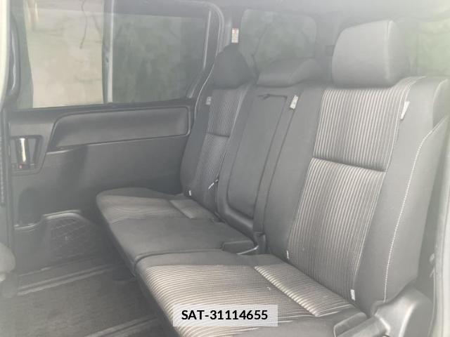 Toyota VOXY 2020-03 7916961-6