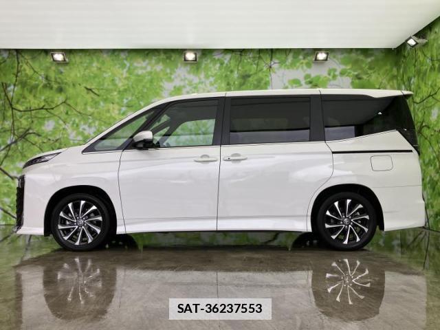 Toyota VOXY 2024-11 7917000-1