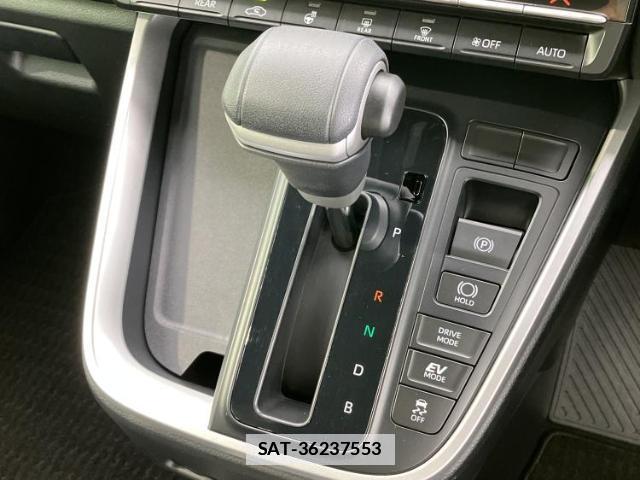 Toyota VOXY 2024-11 7917000-17