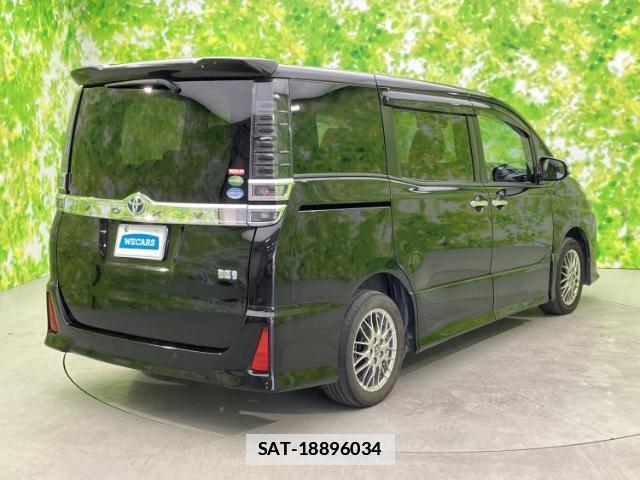 Toyota VOXY 2020-05 7917232-2