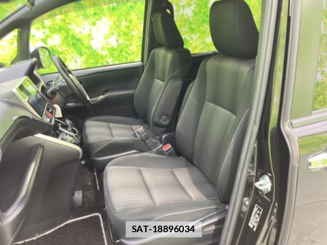Toyota VOXY 2020-05 7917232-6