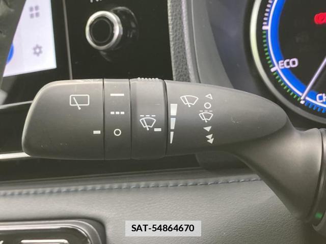 Toyota VOXY 2023-11 7917235-16