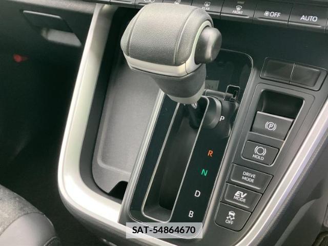 Toyota VOXY 2023-11 7917235-17