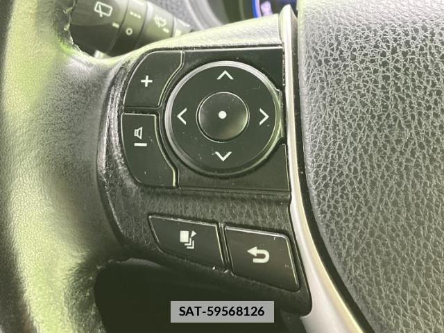 Toyota VOXY 2021-05 7917265-13