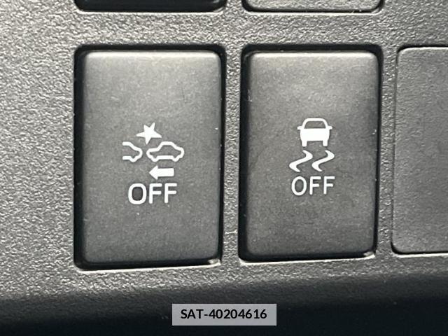 Daihatsu WAKE 2016-03 7913399-12